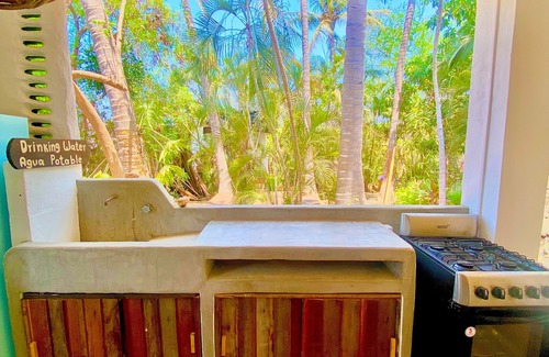 Brisas de Zicatela Hotel | El Eden Escondido