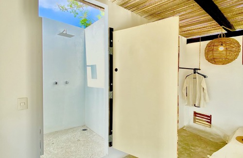 Brisas de Zicatela Hotel | El Eden Escondido
