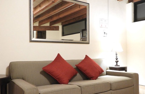 Guanajuato Apartment | El encanto de Valenciana Studio & garage