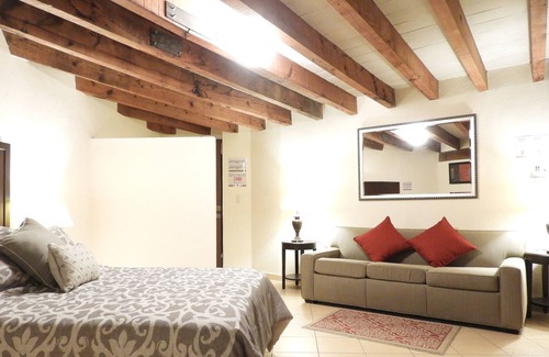 Guanajuato Apartment | El encanto de Valenciana Studio & garage