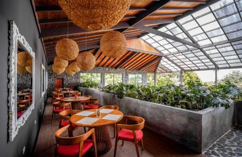 Monteverde Hotel | El Establo Mountain Hotel