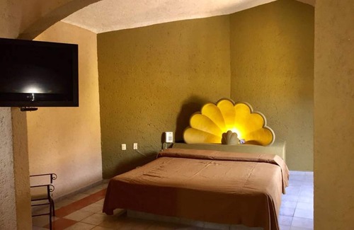 La Garita Hotel | El Fuerte Motel