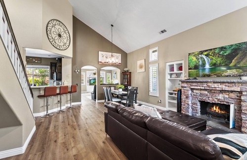 Rancho Santa Margarita House | El Guiro Elegance #42129