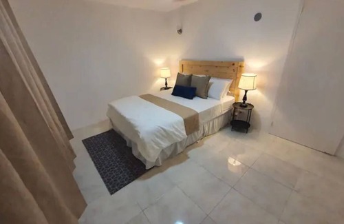 Enterprise Apartment | El Mark Townhouse 2 by Willowe