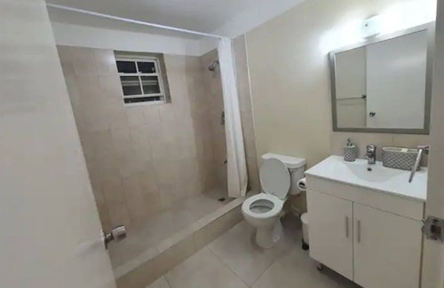 Enterprise Apartment | El Mark Townhouse 2 by Willowe