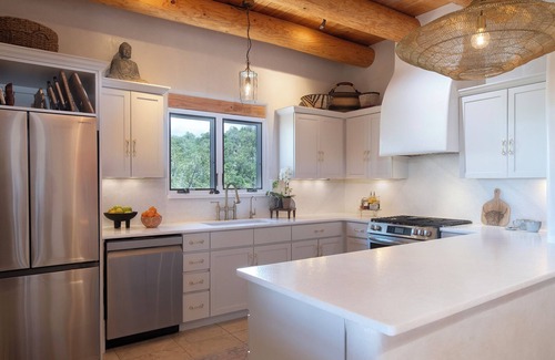 Tesuque House | El Mirador Serrano | Luxury Villa w/Mountain Views