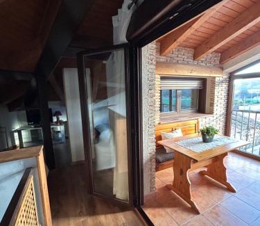 Lozoyuela Apartment | El Mondalindo, Acogedor apartamento mirador