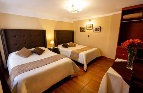 Historical Center Hotel | El Portal De San Lázaro