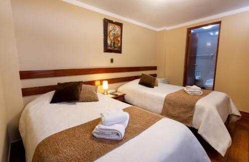 Historical Center Hotel | El Portal De San Lázaro
