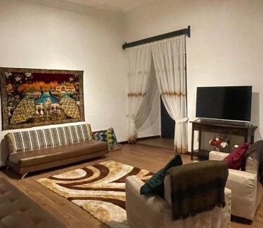 Cuenca Bed & Breakfast | El Renacimiento - Suite Rosita