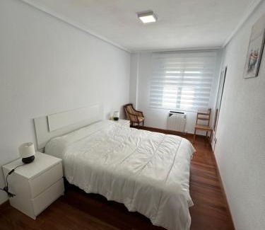 San Vicente de la Barquera Apartment | El Rincón del Faro - Parking incluido