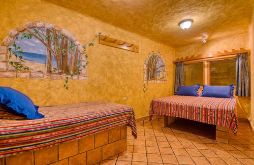 Montezuma Hotel | El Sano Banano Beachside Hotel
