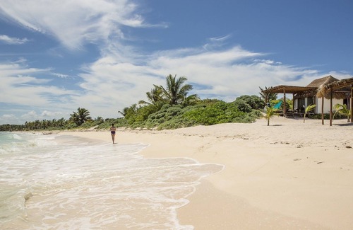 Tankah House | El Secrereto Ocean Front Cabin