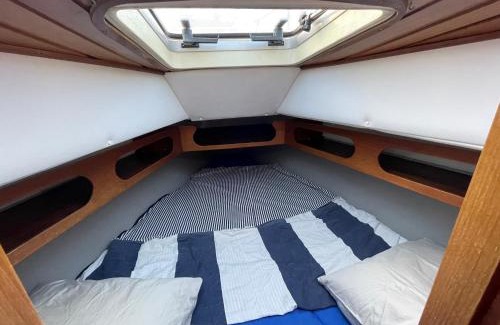 Puerto Calero Boat Rental | El Velero