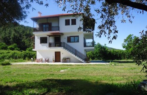 Aristotelis Villa | Elaionas