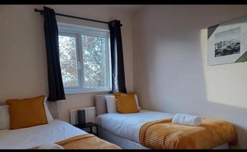 Newark upon Trent Villa | Elani