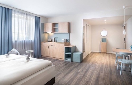 Oberhausen Apartment | elaya hotel oberhausen, ehem. Arthotel ANA Living Oberhausen