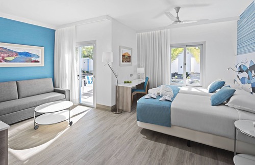 Playa Blanca Hotel | Elba Premium Suites - Adults Only