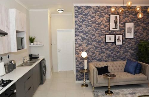 Greater Johannesburg Metropolitan Area Apartment | Elcaro Luxury Villas-Royal Abode