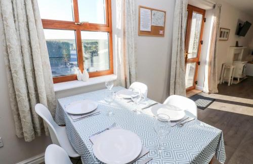 Richmond House | Elder Cottage