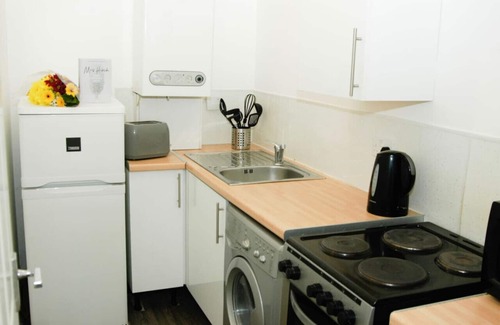 Glasgow Apartment | Elderpark Apartment 3