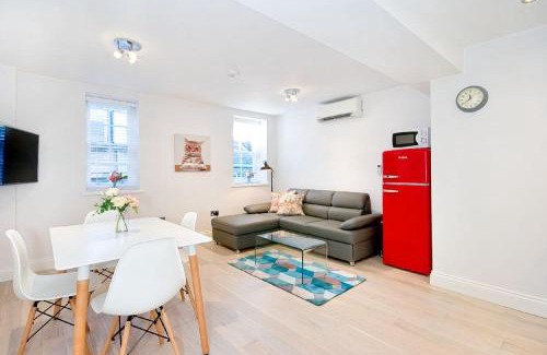Temple House | Eldon Chambers Flat 1 by City Living London