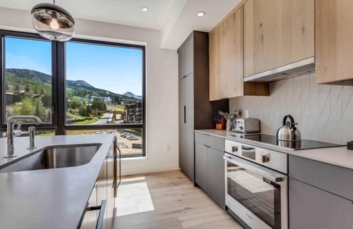 Snowmass Village Cabin | Electric Pass Lodge 509