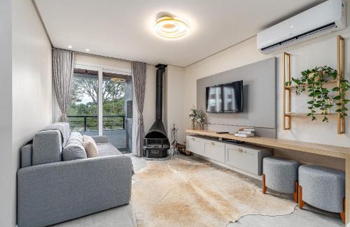 Vila Suzana Apartment | Elegância e Conforto em Canela by Achei