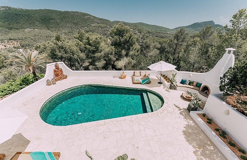 Cala Vadella Villa | Elegant Ibiza Villa | Villa Remus | 4 Bedrooms | Spacious Furnished Sun Terrace.