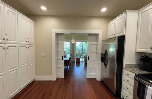 Seville Historic District Cottage | Elegance & Charm: 27 Steps to Old Christ Church
