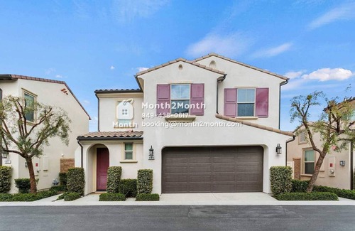 Portola Springs House | Elegancy Acme on Bright Poppy #2943