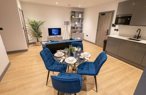 West Finchley Apartment | Elegant 1 Bedroom Flat in London