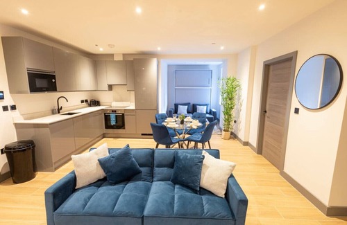 West Finchley Apartment | Elegant 1 Bedroom Flat in London