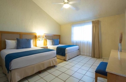 Campo de Golf Fonatur Hotel | Elegant 1BR Suite in Park Royal Los Cabos