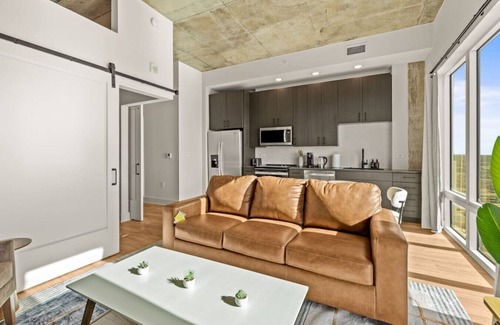 Channel District Apartment | Elegant 1BR Walkable to Dining, Pool + Gym