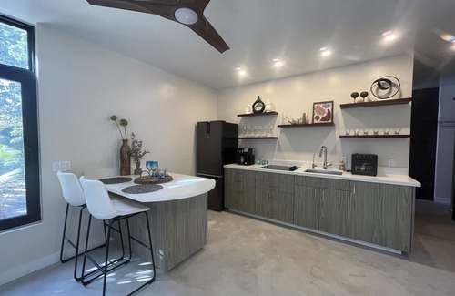 Plantation Villa | Elegant 2 Bedroom Beachfront Villa with Stunning Ocean Views