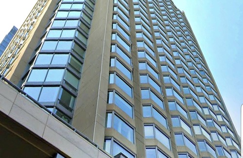 Midtown Toronto Apartment | Elegant 2BR & 2BA Retreat in Prime Yorkville, Downtown