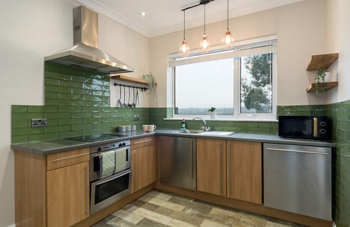 Lincoln House | Elegant 3 bed Bungalow, Lincoln