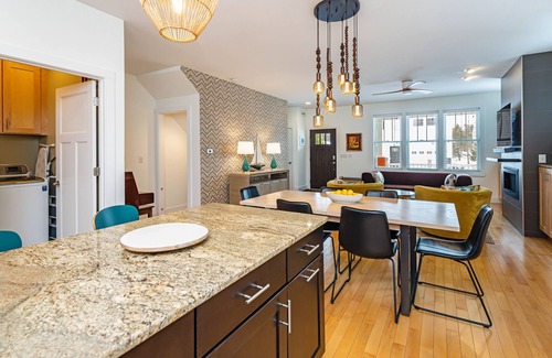 West Wing Estates House | Elegant 3 BR Home with Screened Porch, Year Round Pool & Hot Tub