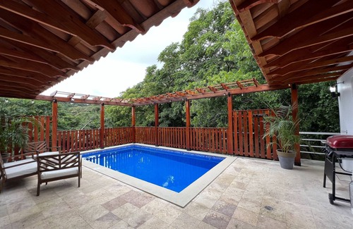 Roatan Villa | Elegant 3BR Villa/Panoramic Ocean Views/Pool