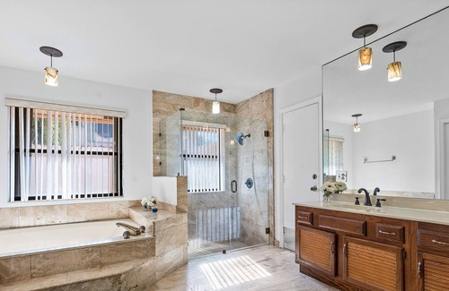 Wellington House | Elegant 4 Bedroom Pool home with pond