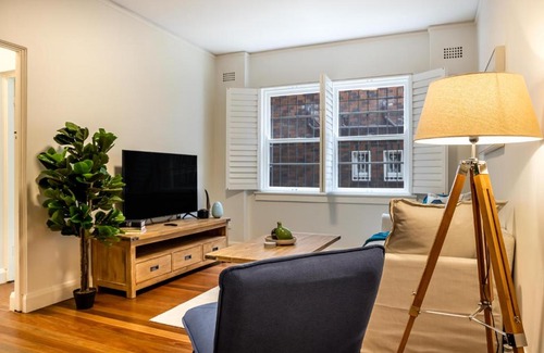 Rose Bay Apartment | Elegant and Comfy Apartment Between City and Bondi