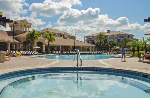 Florida Central Atlantic Coast Villa | Elegant and Spacious 3BD Town Home With CDC Standards - Close to Convention Center #3vc007