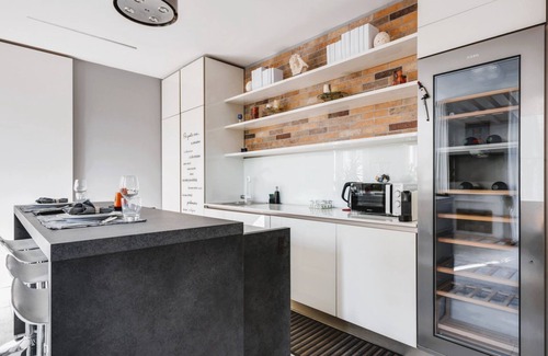 Porta Venezia Apartment | Elegant and stylish apartment in Milan center