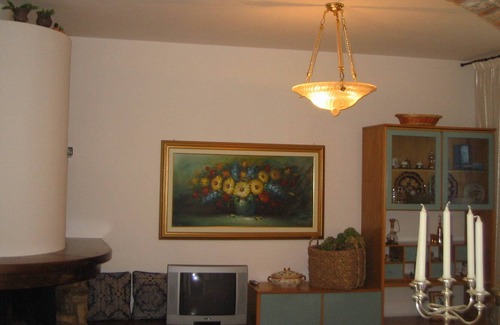 Santa Maria del Giudice House | Elegant apartment in a villa near Lucca,A/C,WI-Fi, village walking distance,A
