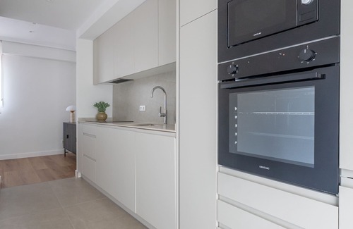 Prosperidad Apartment | Elegant apartment with large terrace