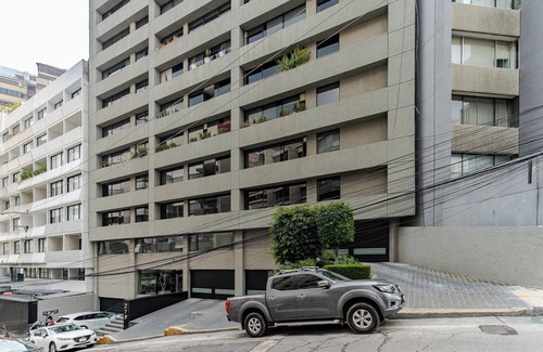 Miguel Hidalgo Apartment | Elegant Apt in Lomas de Chapultepec