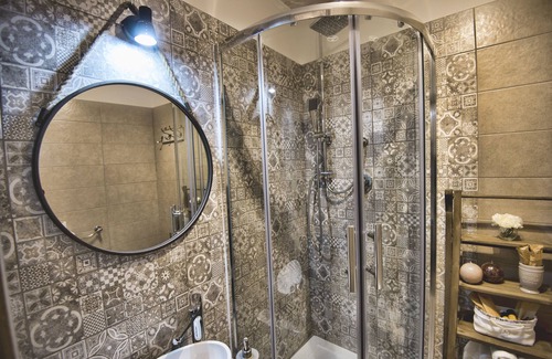 Historical Downtown Salerno Bed & Breakfast | Elegant B&B Il Vicolo storico