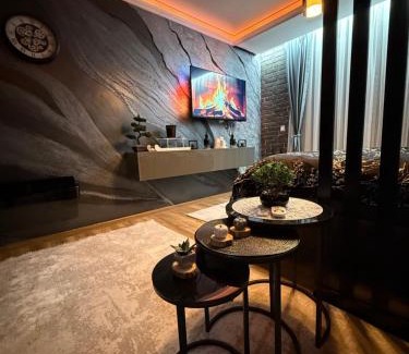 Kopaonik Apartment | Elegant Black Kopaonik