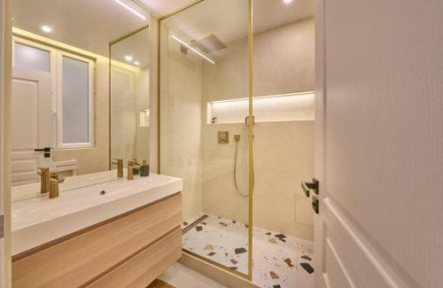Notre-Dame-des-Champs Apartment | Elegant central flat in Paris, near Saint Germain